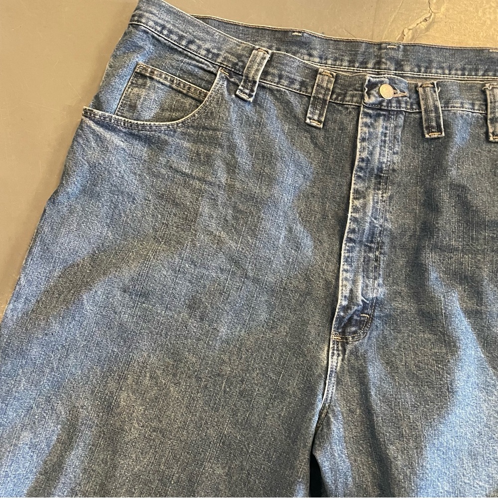 Wrangler 100% Cotton Denim Blue Jean Carpenter Shorts Mens 44” - Picture 2 of 8
